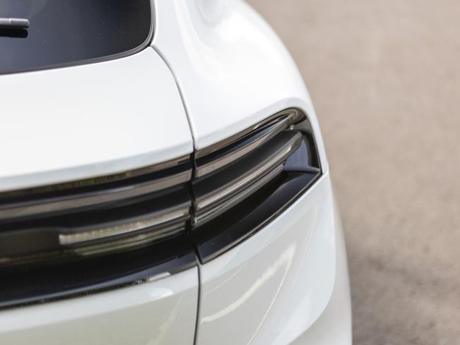 PORSCHE Macan Photo 37