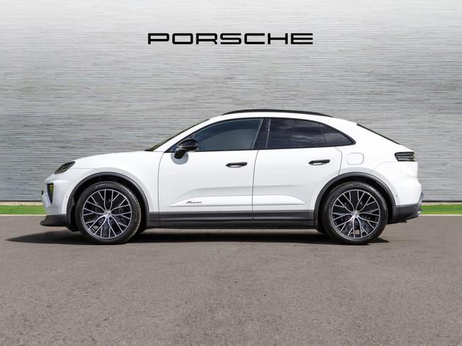 PORSCHE Macan Photo 5