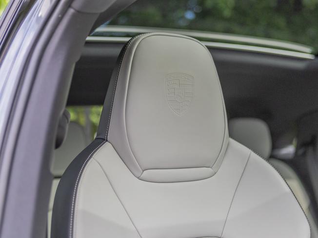 PORSCHE Cayenne Photo 12