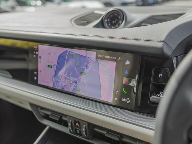 PORSCHE Cayenne Photo 16