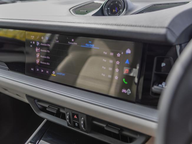 PORSCHE Cayenne Photo 19