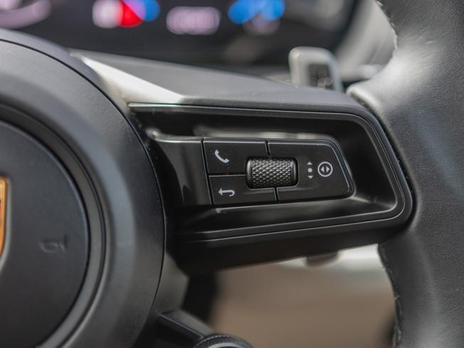 PORSCHE Cayenne Photo 22