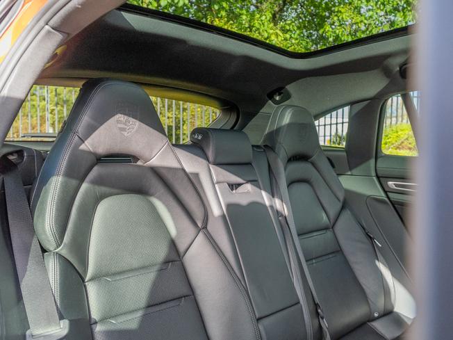 Porsche Panamera Photo 10