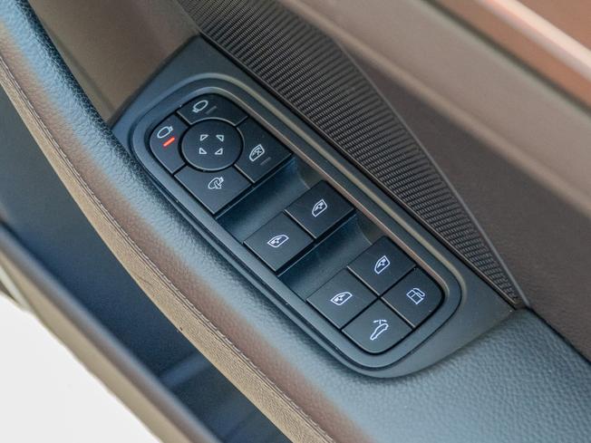 Porsche Panamera Photo 20