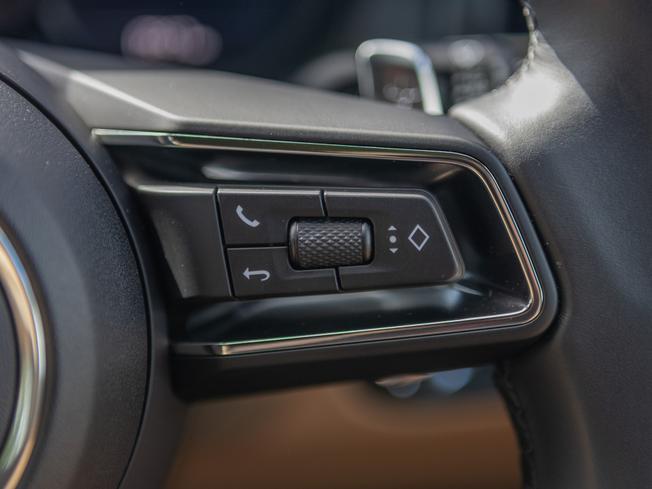 PORSCHE Macan Photo 18