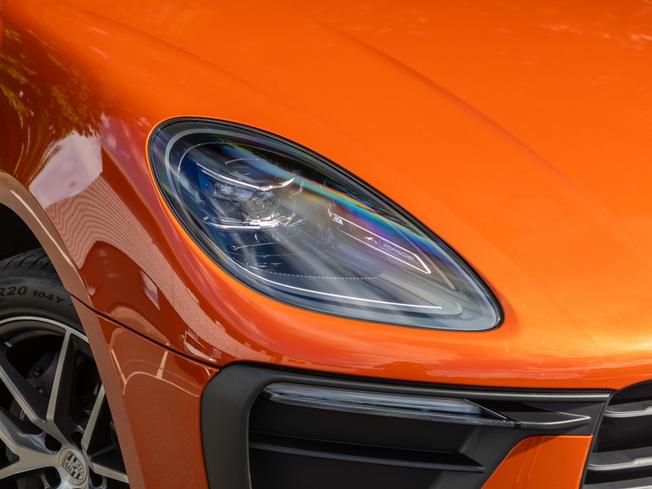 PORSCHE Macan Photo 31