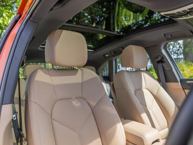 PORSCHE Macan Photo 9