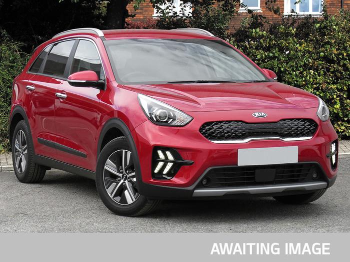 Kia Niro 1.6 GDi 2 in Runway Red £15,000