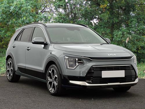 Kia NIRO Photo Niro_5dr_SUV_2022-on_Set_6_STEELGREY.jpg