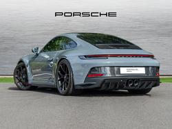 PORSCHE 911 Photo 2