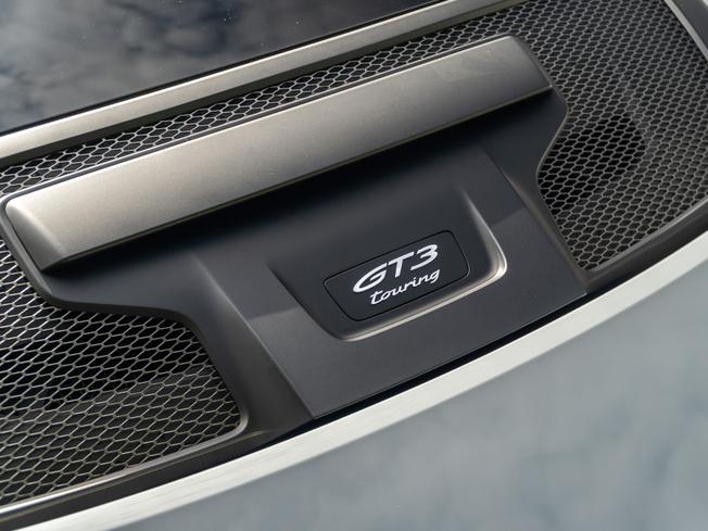 PORSCHE 911 Photo 35
