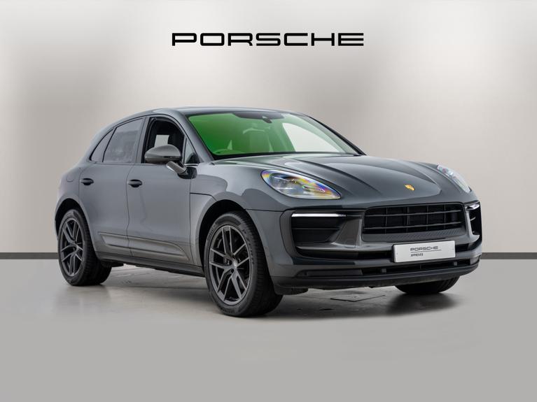 Used 2023 PORSCHE Macan 2.0T T SUV 5dr Petrol PDK 4WD Euro 6 (s/s) (265 ps) Grey at JCT600