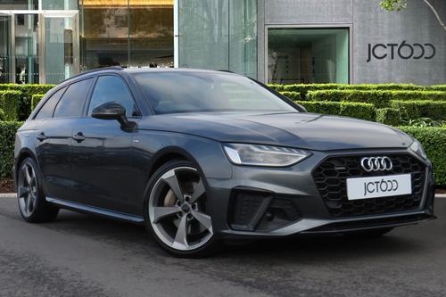 AUDI A4 Avant 2.0 TFSI 45 Black Edition Estate 5dr Petrol S Tronic quattro Euro 6 (s/s) (265 ps)