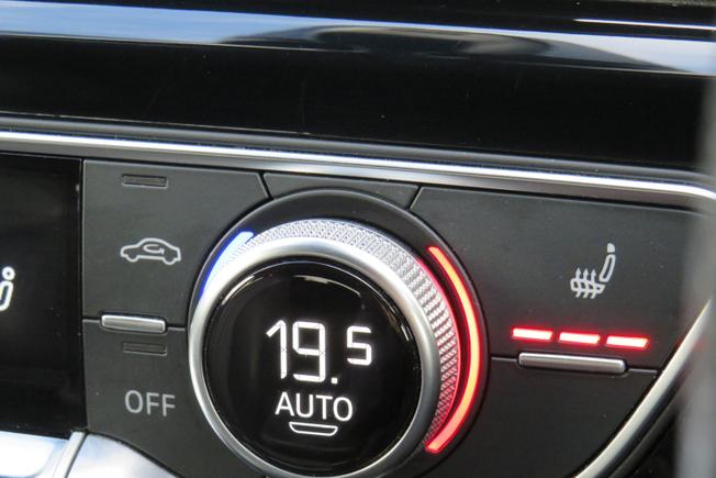 AUDI A4 Avant Photo 33