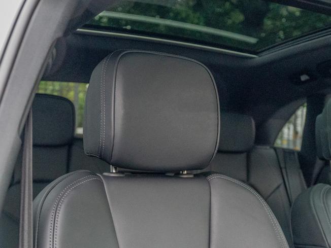 PORSCHE Macan Photo 11