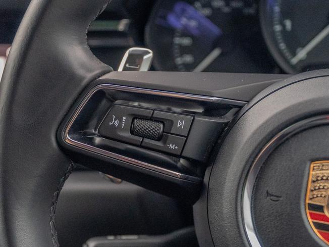 PORSCHE Macan Photo 14