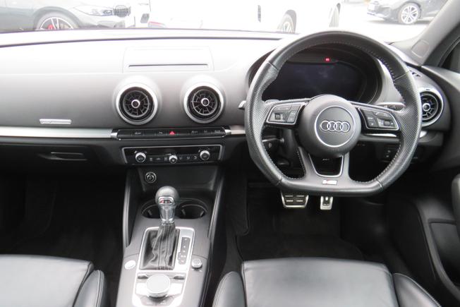AUDI A3 Photo 19