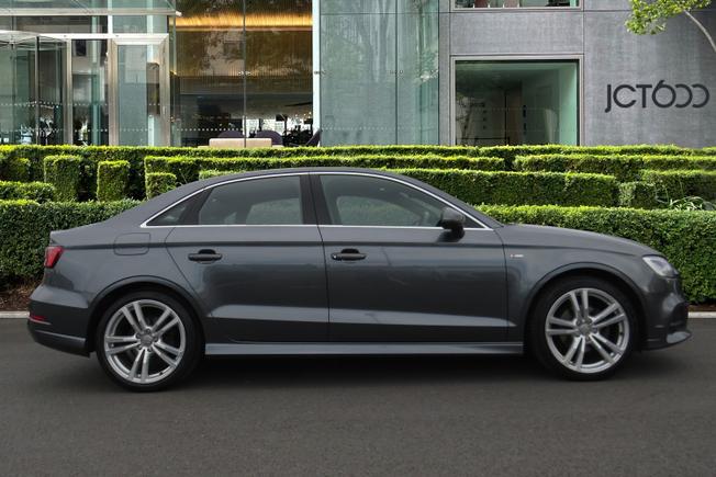 AUDI A3 Photo 3