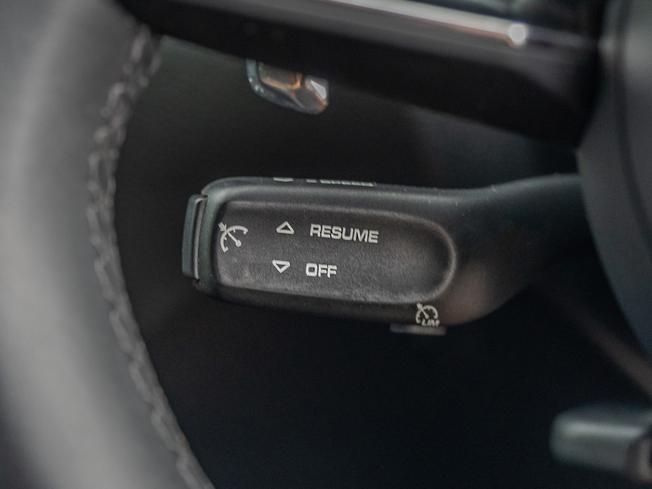 PORSCHE Macan Photo 17