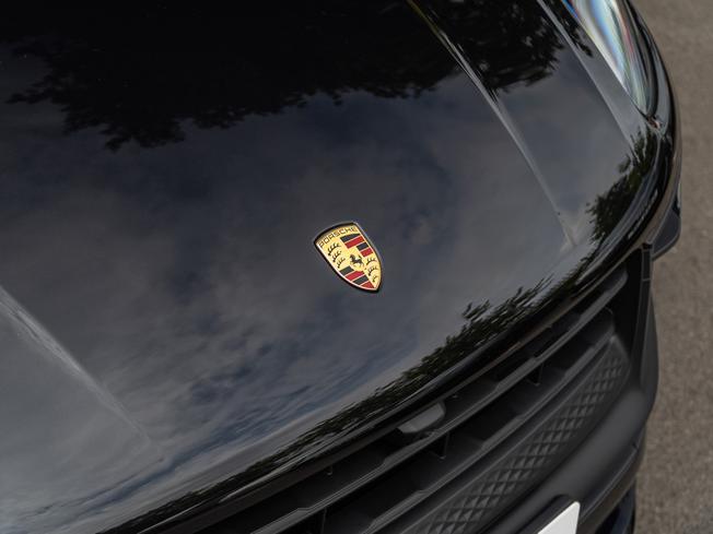 PORSCHE Macan Photo 32