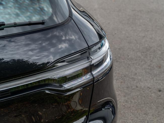 PORSCHE Macan Photo 40