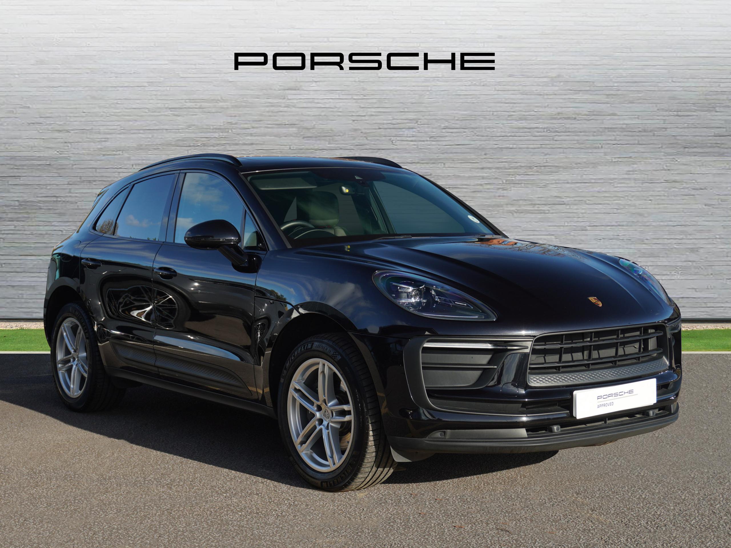 2025 Porsche Macan