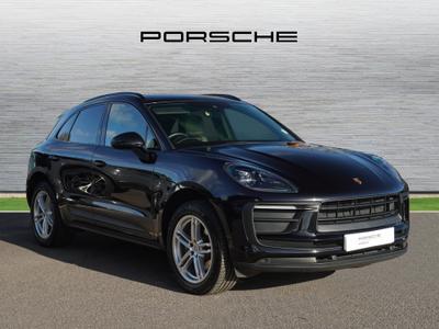 2025 PORSCHE Macan 2.0T SUV 5dr Petrol PDK 4WD Euro 6 (s/s) (265 ps) at JCT600