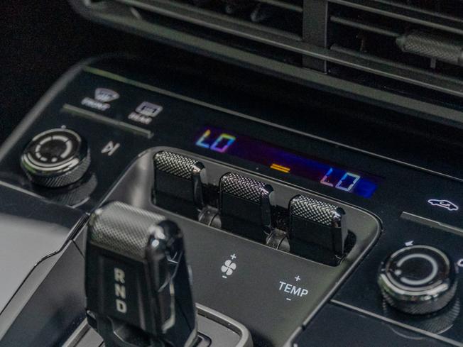 PORSCHE 911 Photo 19
