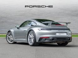 PORSCHE 911 Photo 2