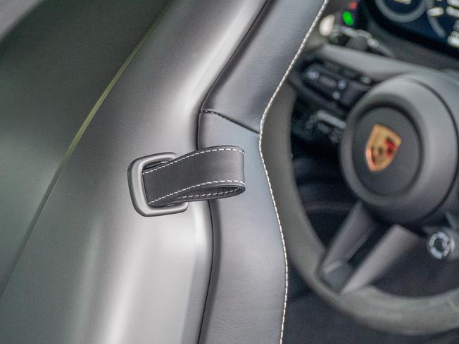PORSCHE 911 Photo 26