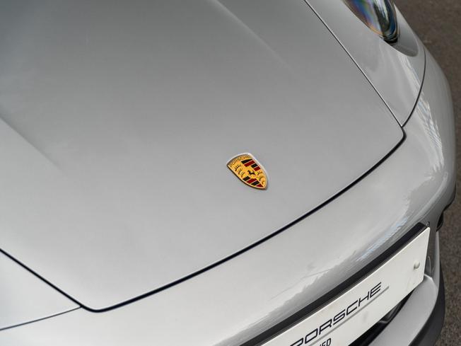PORSCHE 911 Photo 34