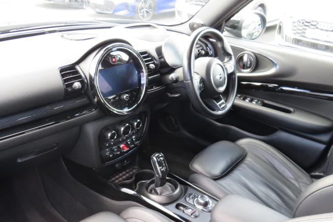 MINI Clubman Photo 12