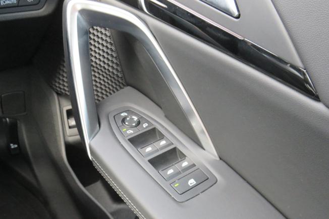 BMW X1 Photo 17