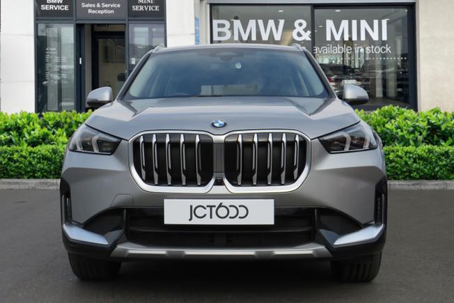 BMW X1 Photo 4