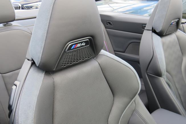 BMW M4 Photo 26