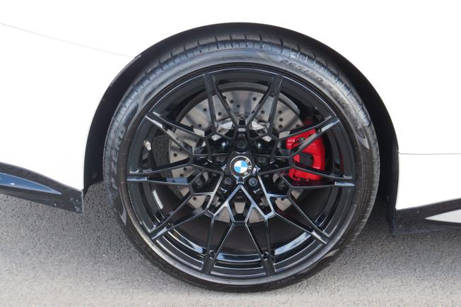 BMW M4 Photo 30