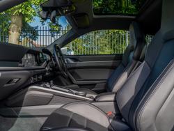 PORSCHE 911 Photo 3