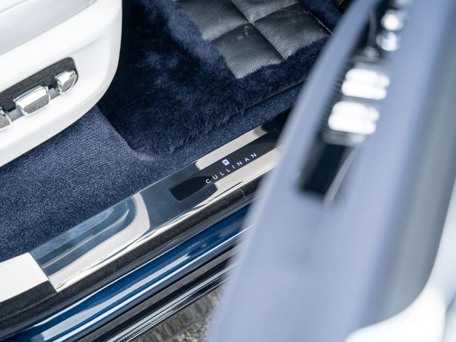 Rolls-Royce Cullinan Series II Photo 12