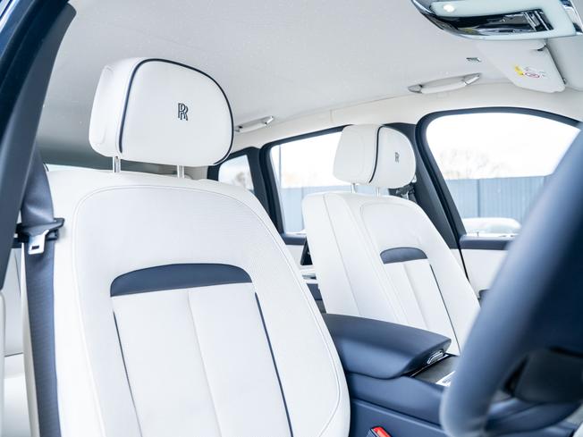 Rolls-Royce Cullinan Series II Photo 14