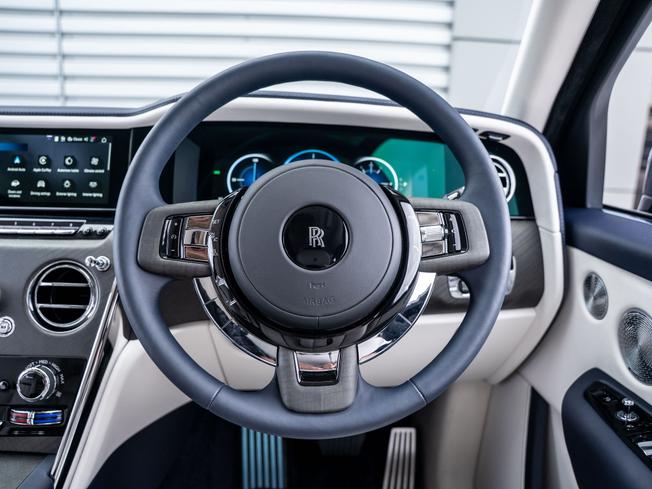 Rolls-Royce Cullinan Series II Photo 23