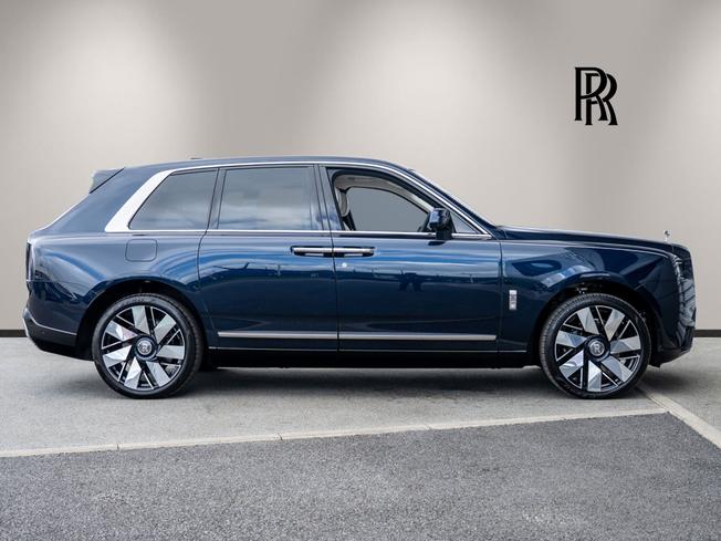 Rolls-Royce Cullinan Series II Photo 42