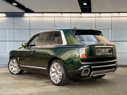 ROLLS-ROYCE Cullinan Photo 2