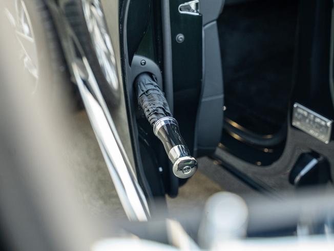ROLLS-ROYCE Cullinan Photo 22
