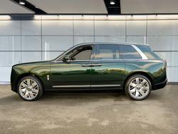 ROLLS-ROYCE Cullinan Photo 3