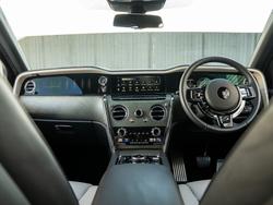 ROLLS-ROYCE Cullinan Photo 4