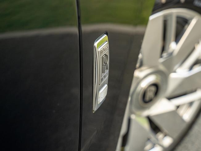 ROLLS-ROYCE Cullinan Photo 41