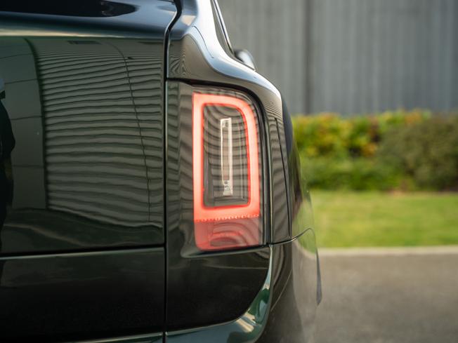 ROLLS-ROYCE Cullinan Photo 43