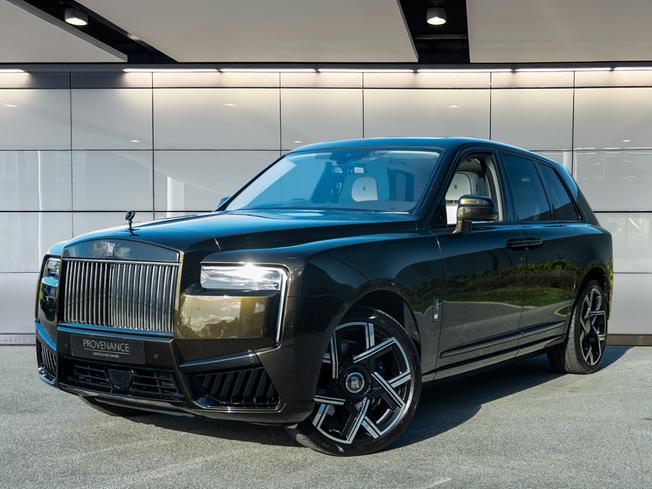 ROLLS-ROYCE Cullinan Photo 29