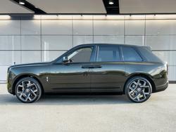 ROLLS-ROYCE Cullinan Photo 3