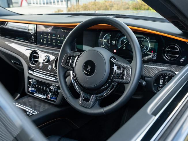 ROLLS-ROYCE Ghost Series Ii Photo 15